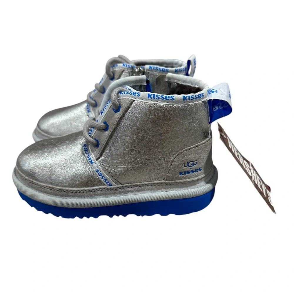 RARE UGG X HERSHEY KISSES NEUMEL II Silver Metallic Boots, Child Size 10. NEW!